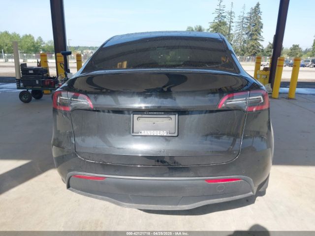 7SAYGDEE1NF550202 Tesla Model Y Long Range Dual Motor All-wheel Drive