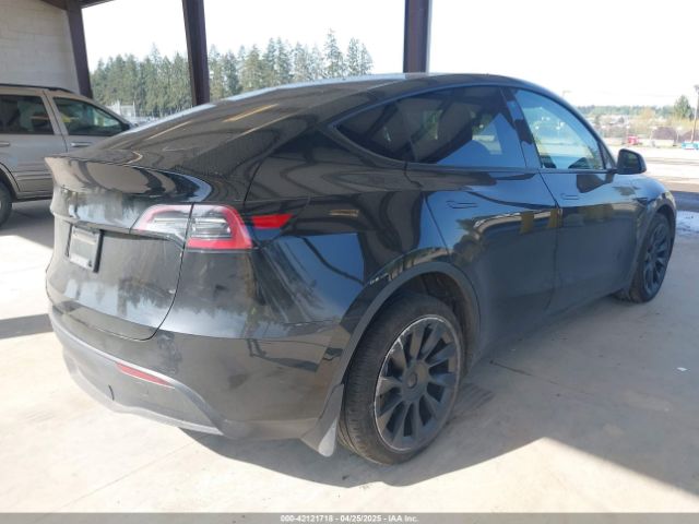 7SAYGDEE1NF550202 Tesla Model Y Long Range Dual Motor All-wheel Drive