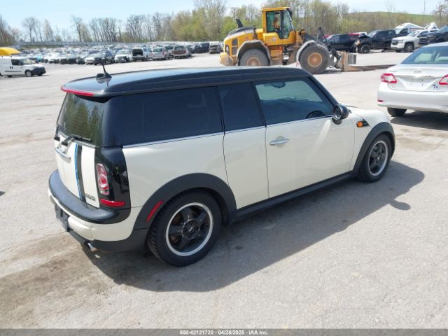 2012 MINI COOPER CLUBMAN WMWZF3C51CT268232 Photo 3