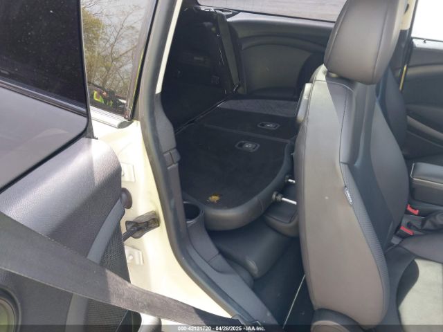 2012 MINI COOPER CLUBMAN WMWZF3C51CT268232 Photo 7