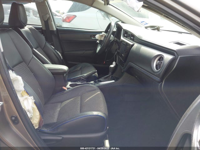 5YFBURHE1HP681854 Toyota COROLLA SE