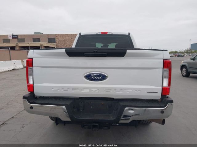 1FT7W2A66KEF60607 Ford F-250 Xl