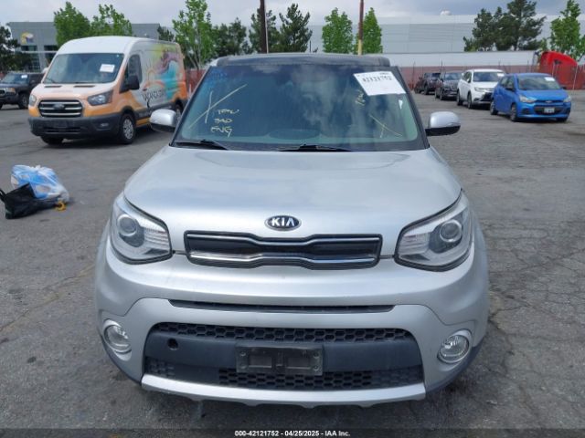 KNDJP3A55J7610187 KIA SOUL +