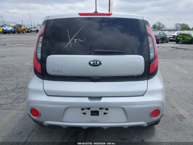 KNDJP3A55J7610187 KIA SOUL +