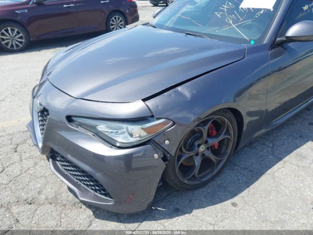 ZARFAECN2J7595119 Alfa Romeo Giulia Ti Sport Rwd