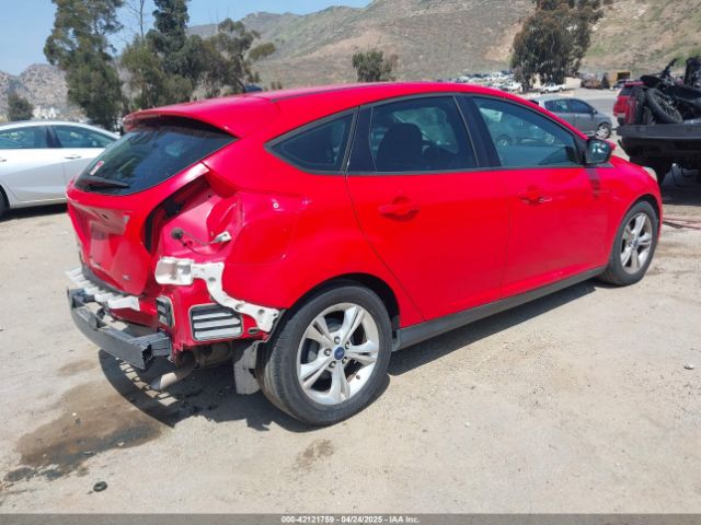 1FADP3K24EL119243 Ford FOCUS SE