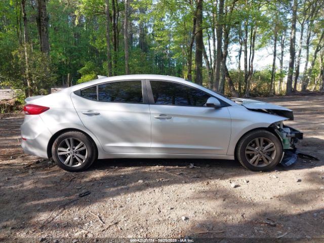 5NPD84LF2JH223484 Hyundai ELANTRA SEL