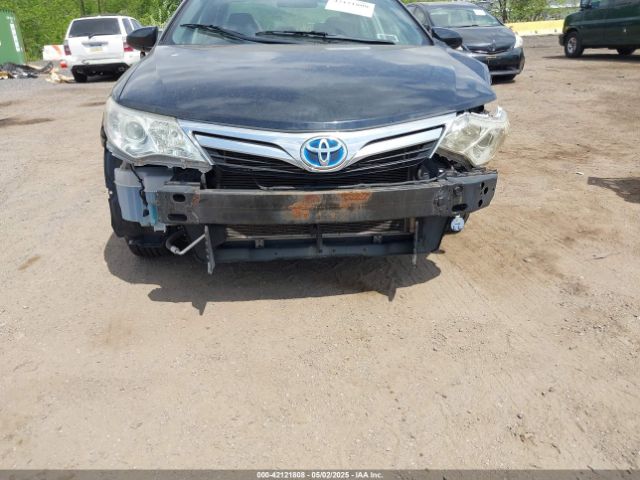 4T1BD1FK5EU140195 Toyota Camry Hybrid Le