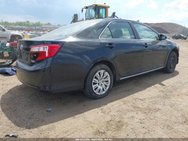 4T1BD1FK5EU140195 Toyota Camry Hybrid Le