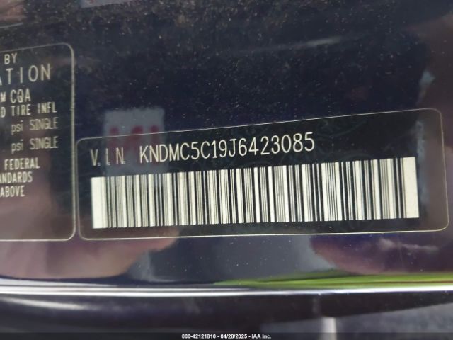 KNDMC5C19J6423085 KIA Sedona Sx