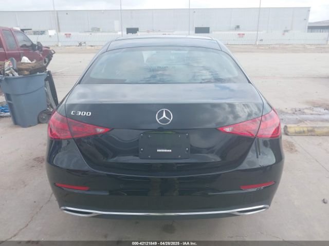 W1KAF4GB3RR235704 Mercedes-Benz C 300