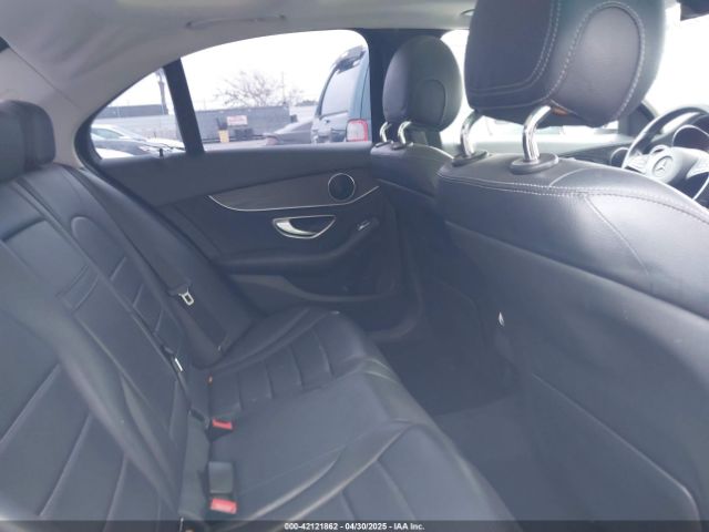 55SWF4JB5FU077181 Mercedes-Benz C 300 Luxury/sport