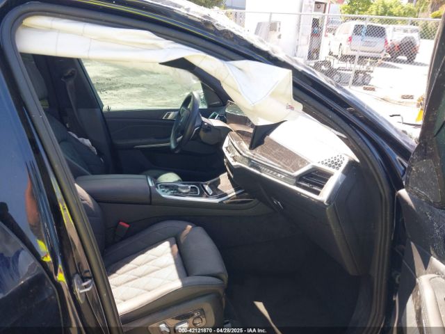 5UX23EM06R9V71023 BMW X7 Xdrive40i