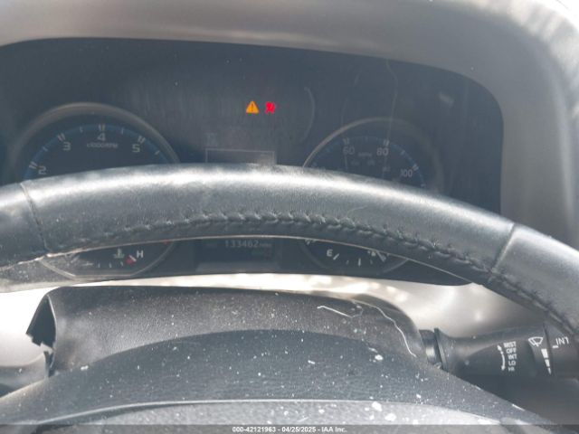 2T3WFREV8JW429188 Toyota Rav4 Xle