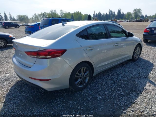 5NPD84LF5HH000897 Hyundai ELANTRA SE