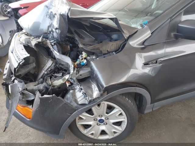 1FMCU0F74FUB81395 Ford ESCAPE S