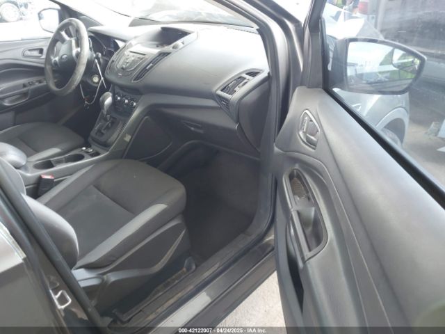 1FMCU0F74FUB81395 Ford ESCAPE S