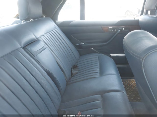 Продаж на аукціоні авто 1988 Mercedes-benz 560 Sel, vin: WDBCA39DXJA420974, номер лоту: 42122073
