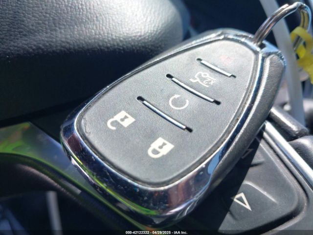 2022 CHEVROLET MALIBU 1G1ZD5ST3NF120789 Photo 10