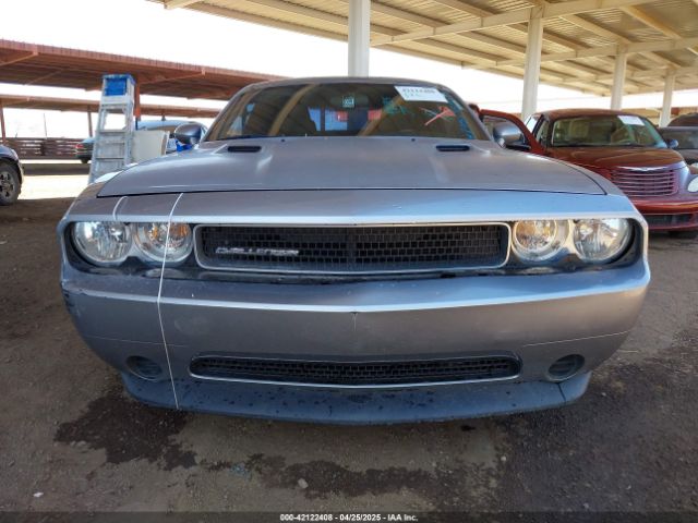 2C3CDYAG9EH195678 Dodge Challenger Sxt