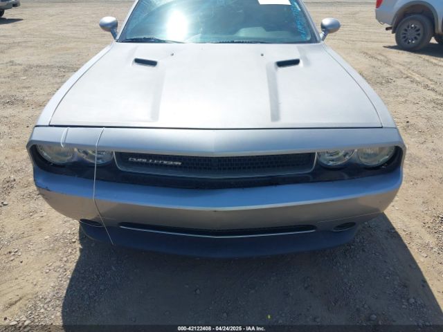 2C3CDYAG9EH195678 Dodge Challenger Sxt