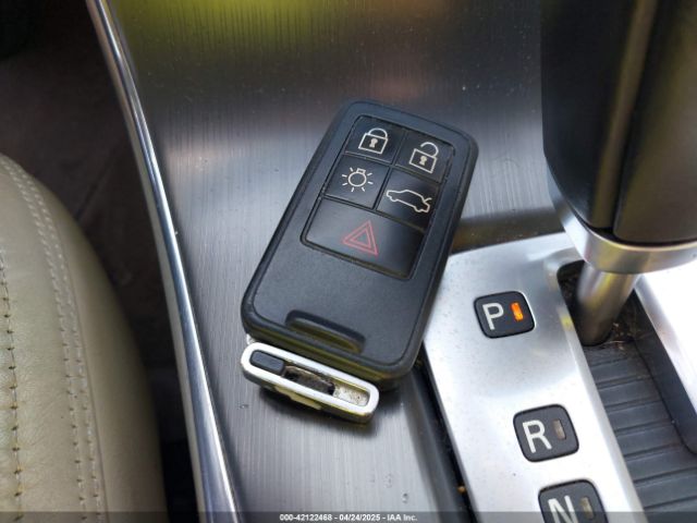 2012 VOLVO S60 YV1622FSXC2057110 Photo 10