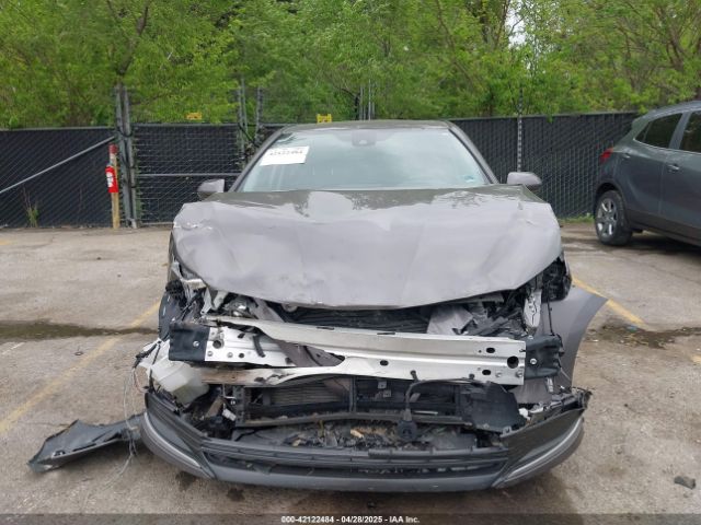 4T1C31AK1RU074409 Toyota Camry Hybrid Le