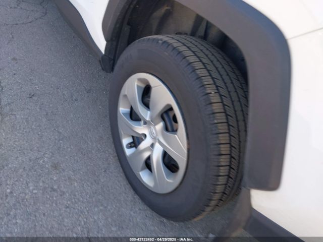 2T3G1RFV1PW343585 Toyota RAV4 LE