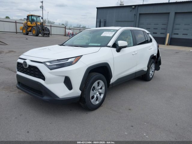 2T3G1RFV4RC403301 Toyota RAV4 LE