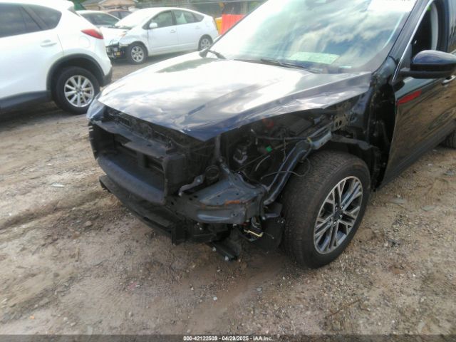 1FMCU0CZ5NUB47048 Ford Escape Sel Hybrid