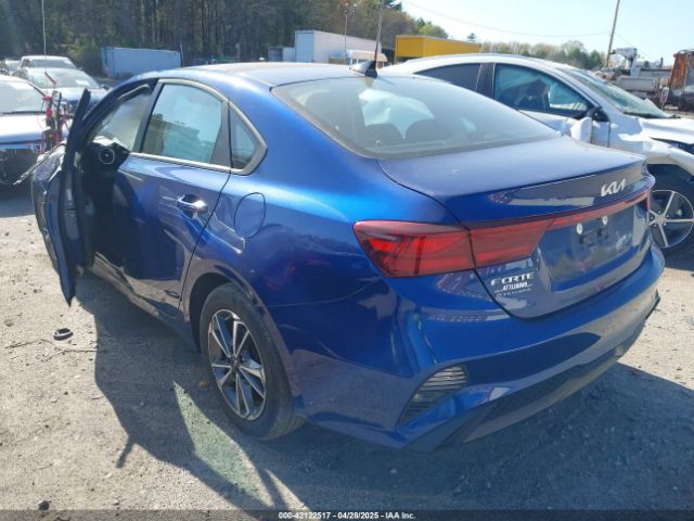 3KPF24AD8NE499626 KIA Forte Lxs