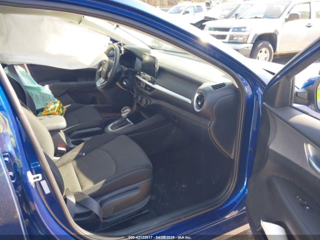 3KPF24AD8NE499626 KIA Forte Lxs