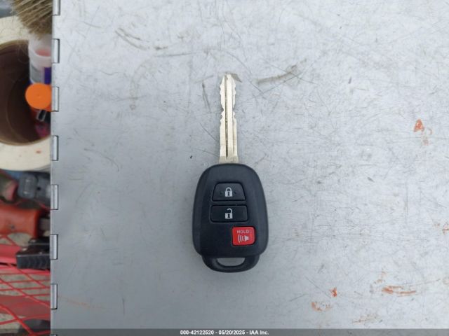 JTDKDTB33F1100540 Toyota Prius C Two
