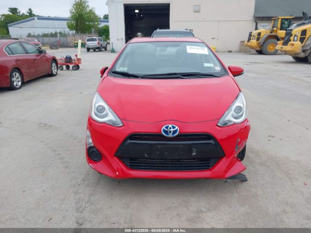 JTDKDTB33F1100540 Toyota Prius C Two