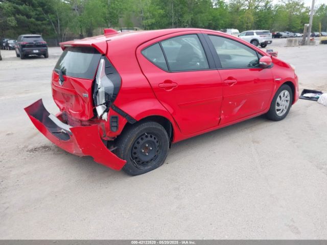 JTDKDTB33F1100540 Toyota Prius C Two