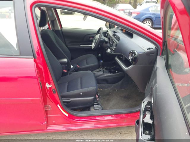 JTDKDTB33F1100540 Toyota Prius C Two