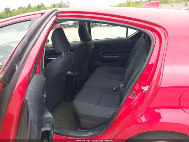 JTDKDTB33F1100540 Toyota Prius C Two