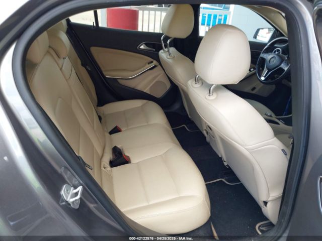 WDCTG4GB3FJ064960 Mercedes-Benz Gla 250 4matic