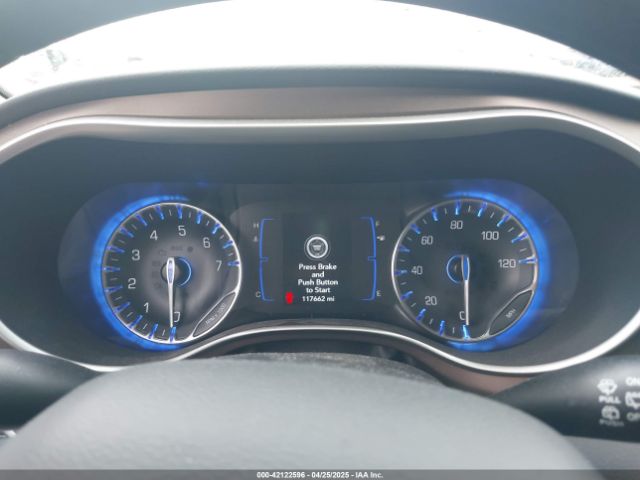 2C4RC1DG9LR265439 Chrysler Voyager Lxi
