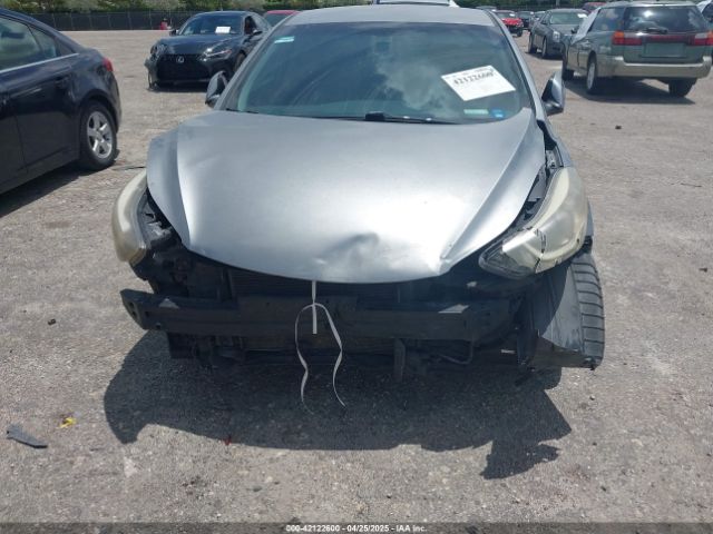 KMHDH4AE9FU248773 Hyundai ELANTRA SE