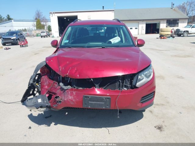 WVGBV7AX7FW056002 Volkswagen TIGUAN S