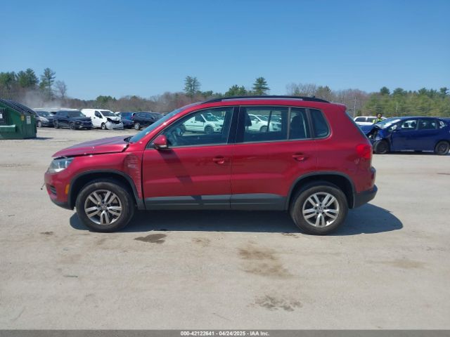 WVGBV7AX7FW056002 Volkswagen TIGUAN S