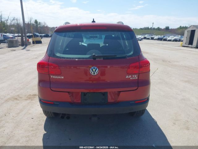 WVGBV7AX7FW056002 Volkswagen TIGUAN S