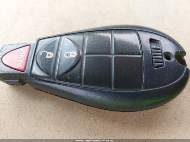 1C4PJLCB8FW669150 Jeep Cherokee Latitude
