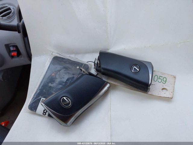 2024 LEXUS RZ 450E JTJAAAAB9RA025975 Photo 10