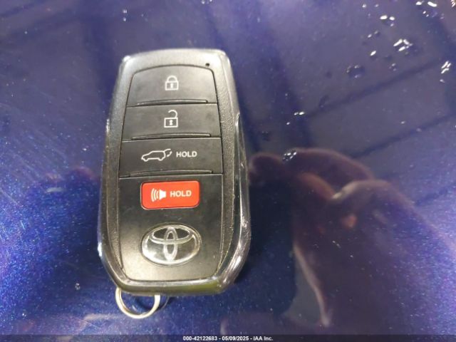 2024 TOYOTA VENZA JTEAAAAHXRJ158019 Photo 10
