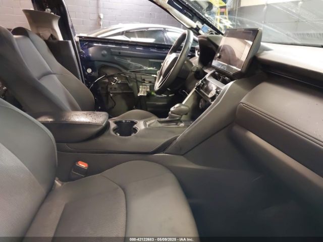 2024 TOYOTA VENZA JTEAAAAHXRJ158019 Photo 4
