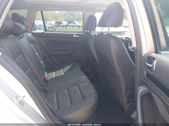 3VWPL7AJ3EM627363 Volkswagen Jetta Sportwagen 2.0l Tdi