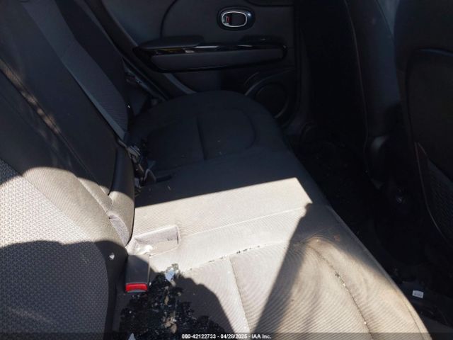 KNDJP3A52K7646713 KIA SOUL +