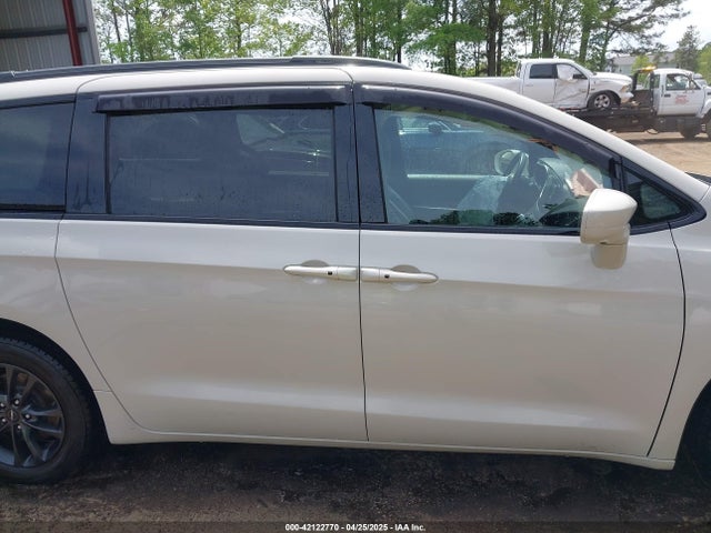 Chrysler Pacifica Awd Launch Edition 2020 2C4RC3BG6LR288952 Image 13